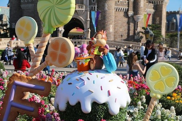 デールが乗ったマフィンのデコレーション