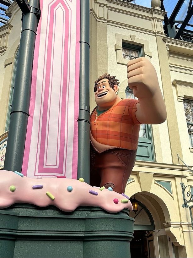 ヴァネロペの大親友・ラルフは今回初登場！