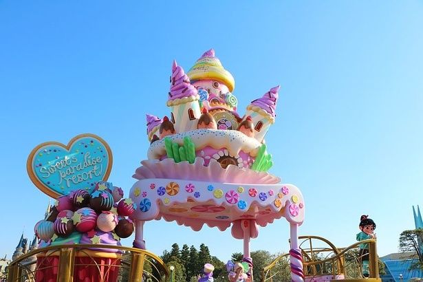 ヴァネロペのフロート「スウィーツ・パラダイス・リゾート」