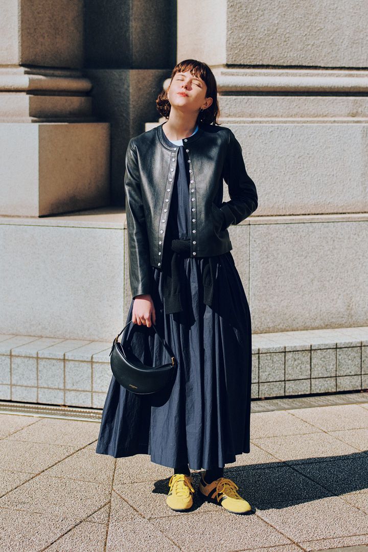 ベーシックなコーデには派手色スニーカーが大正解！【本日のFUDGE GIRL-4月29日】