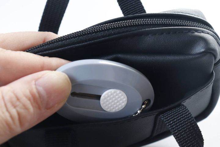 ミニスクールバッグ風チャームポーチ サイドポケット