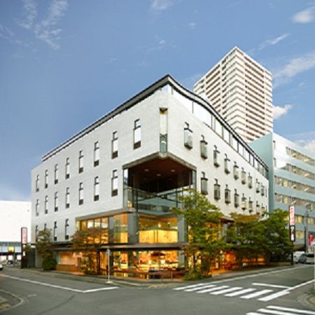 【広島県広島市・福山市】旅の思い出を日常で楽しめる、もみじ饅頭モチーフの文具・雑貨を広島駅と福山駅で販売