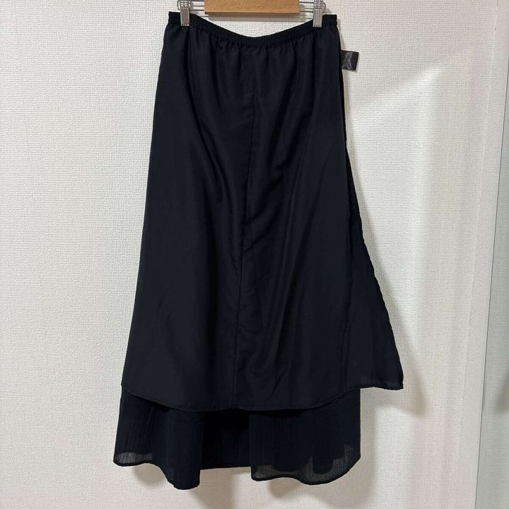 ユニクロ ティアードマキシスカート 裏地 透け感