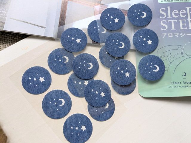 Sleep STEPアロマシールを広げた様子