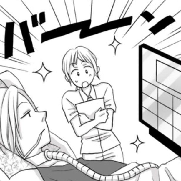 視線入力装置を使って自分の意志を伝え、パソコンも自由自在に操作するMさんにビックリ！ 画像提供：ナース専科