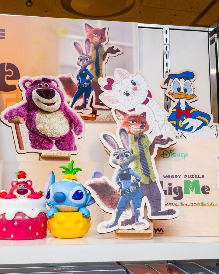 やのまん ディズニー 木製ジグソーパズル「WOODY PUZZLE LigMe(リグミー)」