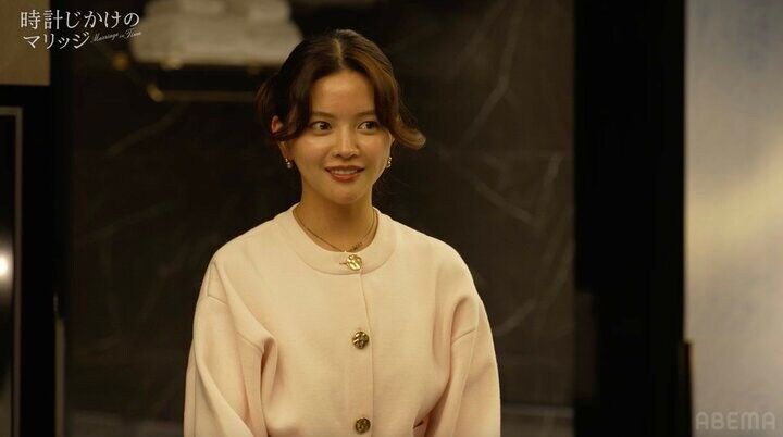 【写真・画像】年収1100万円の元アスリート会社役員、27歳人気モデルとの初夜で“神対応” エルフ荒川「すごいわ！」 2枚目