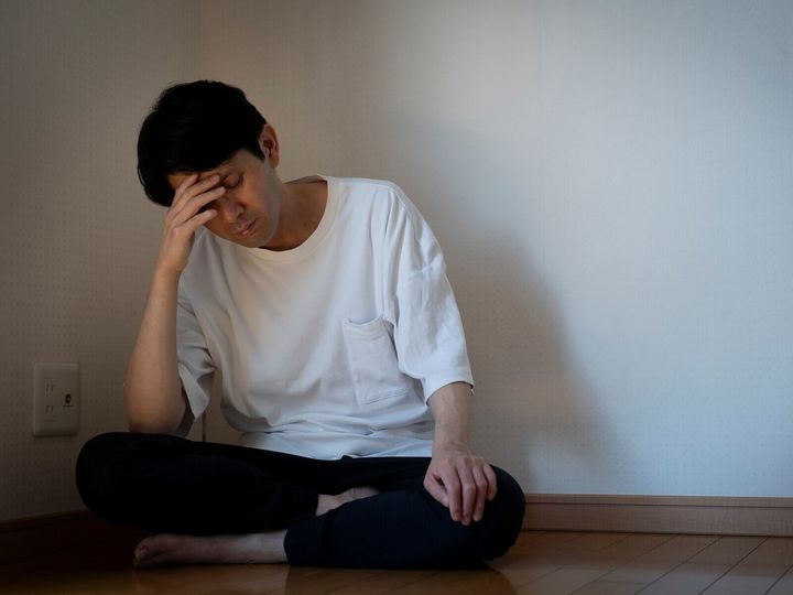 年老いた両親の介護による負担を和らげることを第一に考え、いつか訪れる自立の時に向けて資金を蓄えながら、実家を拠点に生活を営む人も少なくありません。今回は、宮崎市（宮崎県）で暮らす41歳男性のエピソードを紹介します。