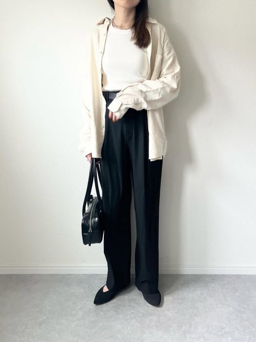 UNIQLO「ホルターネックブラタンクトップ」