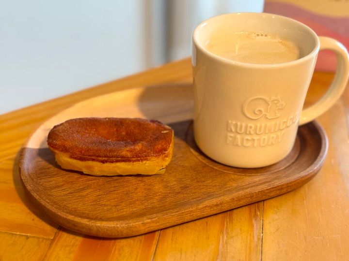 島忠で購入したアカシアプレート