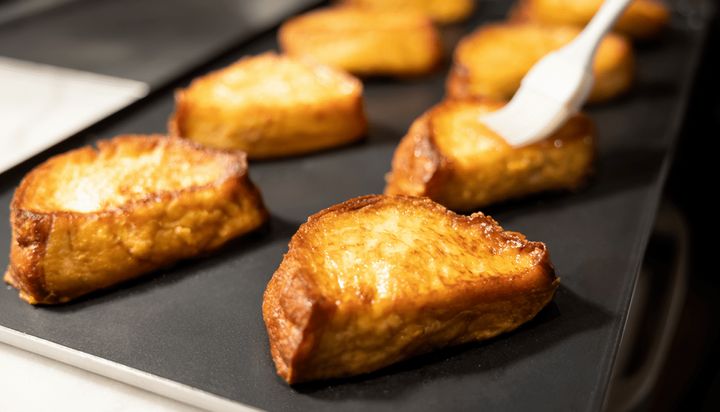 3. 仕上げの魔法「溶かしバター」