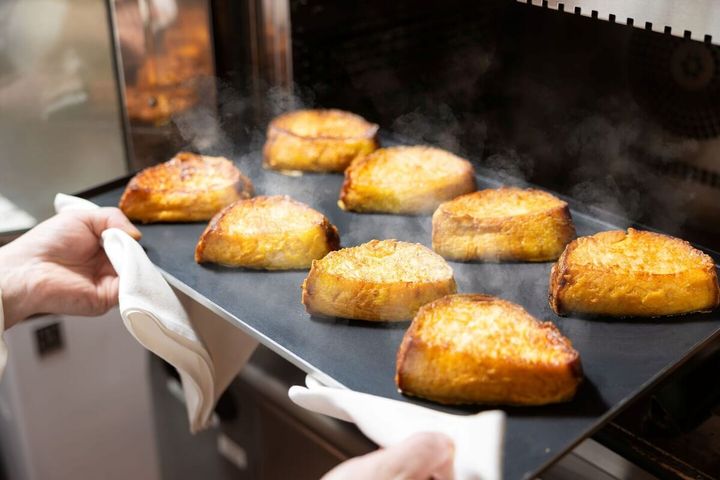 こだわりポイント1）パン選び