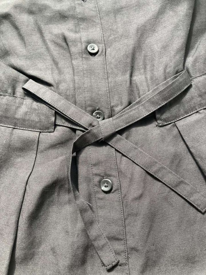 ユニクロ リネンブレンドジャンプスーツ ウエストリボン 脚長効果