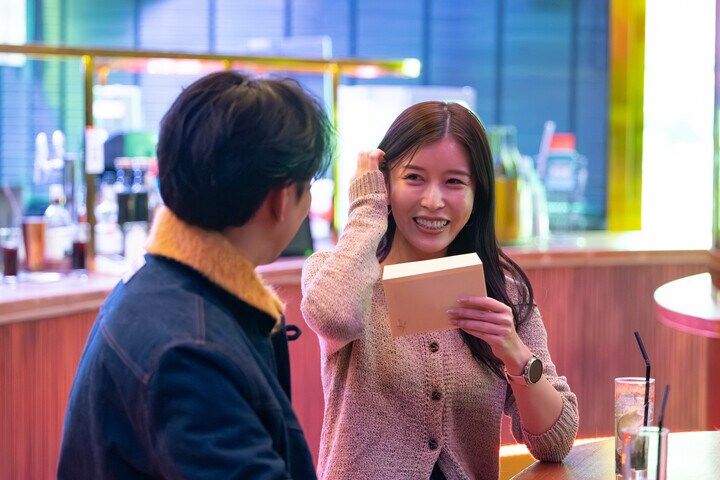 【写真・画像】34歳美人経営者、高卒社長の驚愕の年収に「びっくりなんだけど。すごい世界」 1枚目