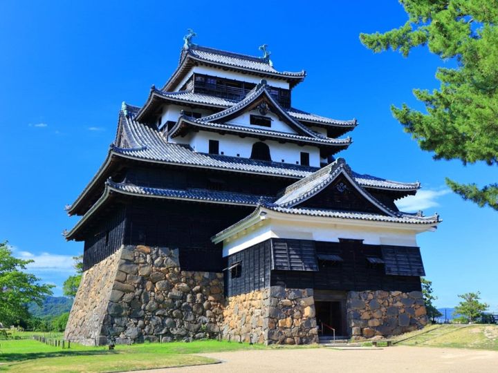 All About ニュース編集部が全国250人を対象に実施した「旅行先に関するアンケート」の調査結果から、春に行きたいと思う「島根県の旅行先」ランキングを発表！ 2位「松江城」を抑えた1位は？