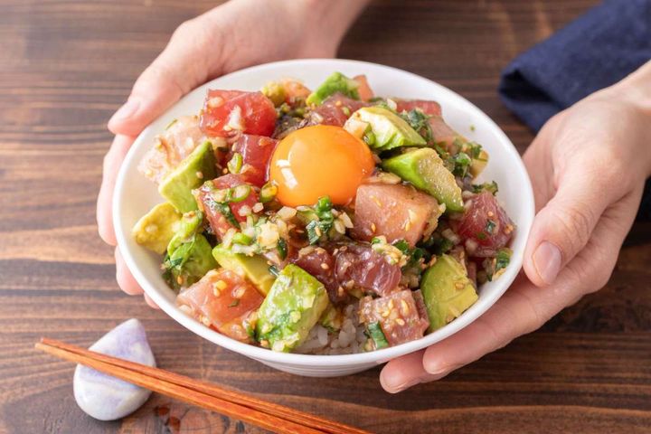 「ポキ丼」レシピ