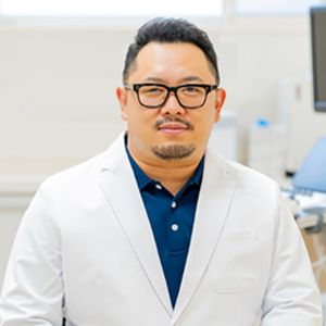 なかざわ腎泌尿器科クリニック 院長 中澤 佑介