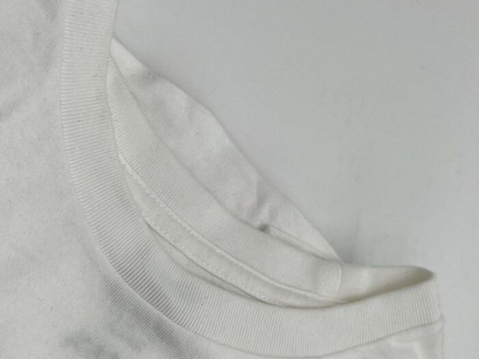 白Tシャツ、そのまま着るの待って！頑固な〈黄ばみ＆汗ジミ〉をスッキリ落とす。お気に入りの一着を復活させる方法♪
