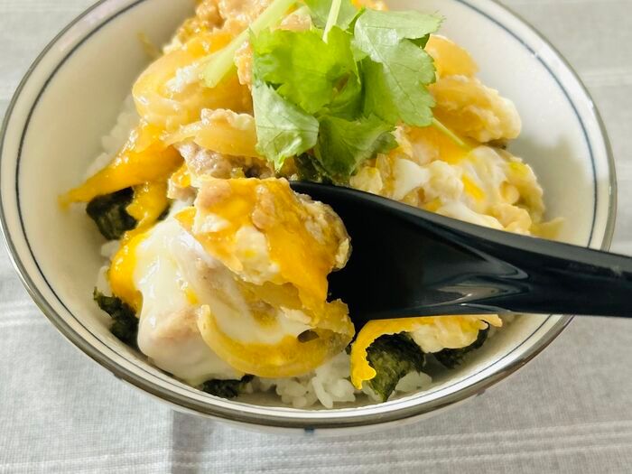 和田明日香さん直伝！目ウロコな『親子丼』の作り方。これでもう絶対失敗しませんよ♪