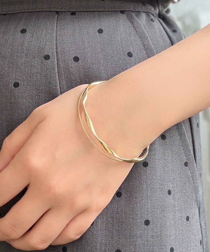 画像1: 出典：3COINS