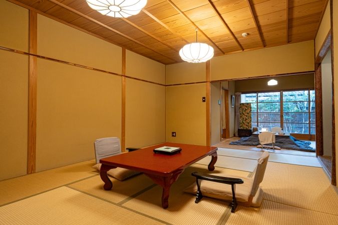 福岡 二日市温泉 大丸別荘 昭和亭 客室