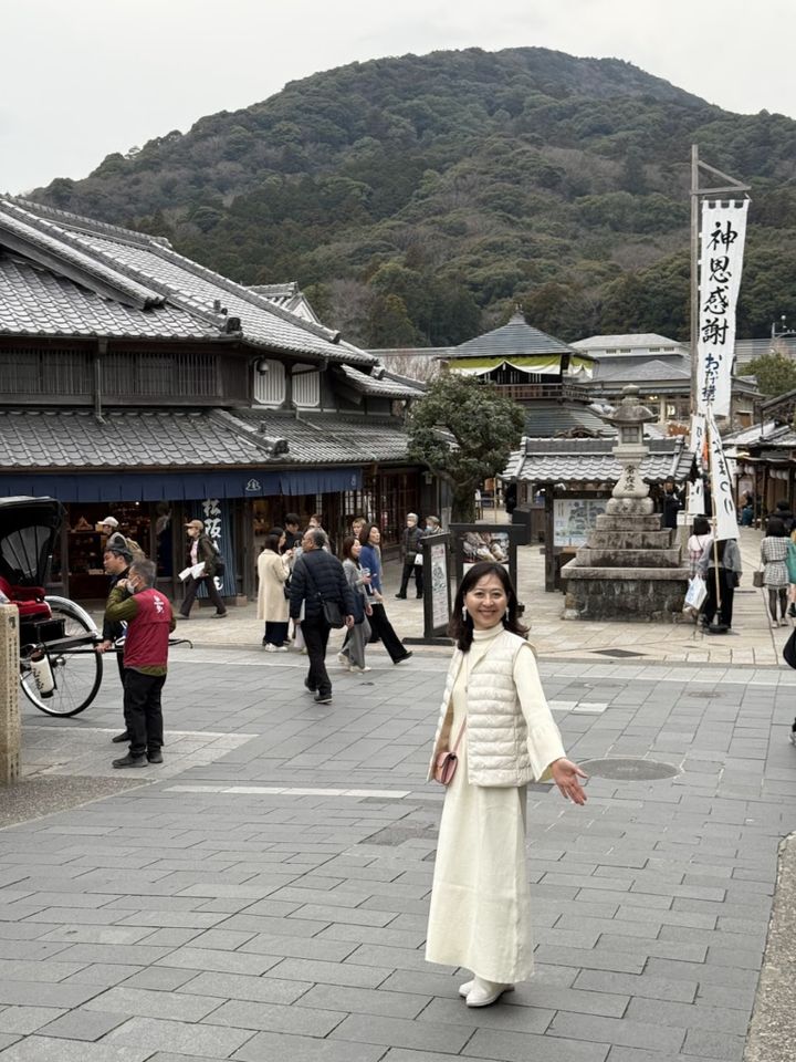 「おはらい町」のなかに、できたのが「おかげ横町」。