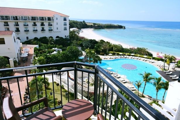 全室にバルコニーが付く開放感あふれる造り