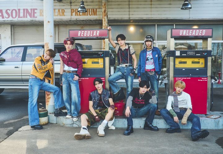 デビューまでの道のりに密着するTAGRIGHT width=