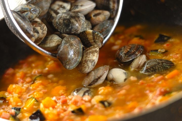 アサリとベーコンのリゾットの作り方4