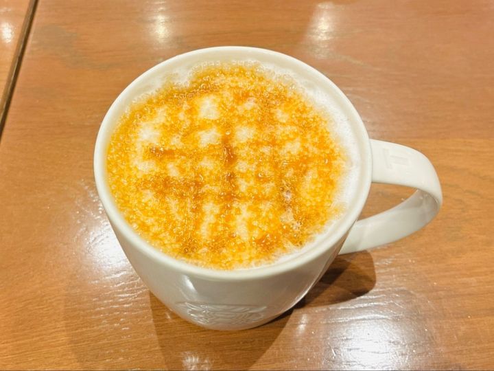 【賛否両論のリニューアル】スタバの『新キャラメルマキアート』ホットを飲んでみた感想
