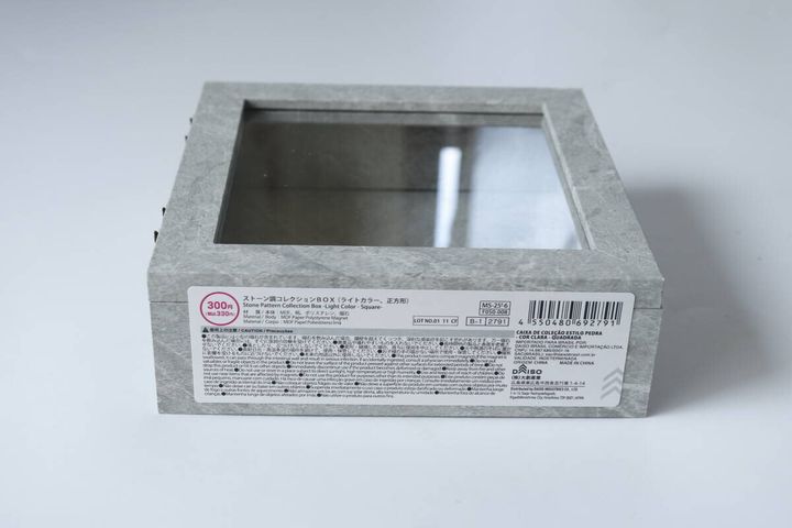 ダイソー ストーン調コレクションBOX（ライトカラー、正方形） パッケージ