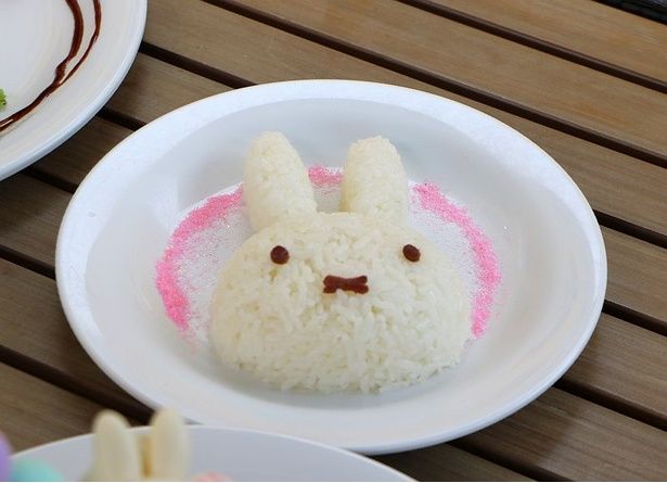 ライスのプレートまでかわいさ満点！