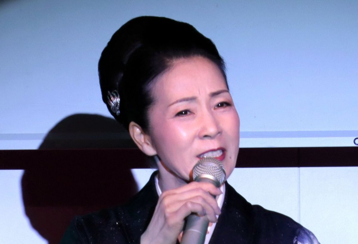 坂本冬美や藤あや子も！高嶺の花女性演歌歌手ランキング