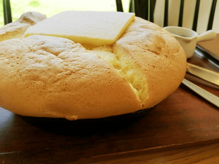 「カステラパンケーキ」1800円 