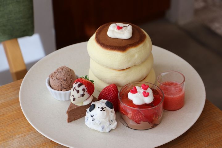 「期間限定パンケーキ」1300円〜