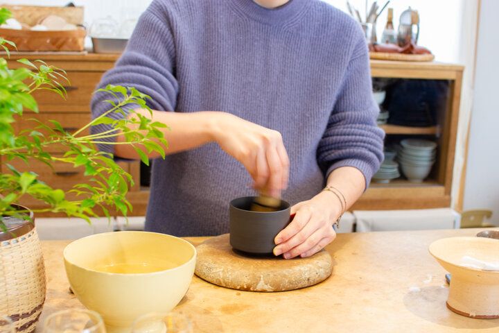 日本茶の飲み比べが人気。蔵前の古民家で自由に楽しむお茶の時間／茶葉屋「norm tea house」