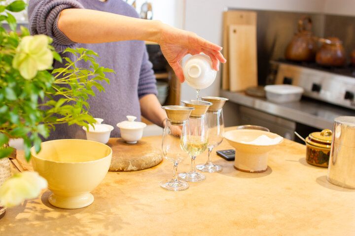 日本茶の飲み比べが人気。蔵前の古民家で自由に楽しむお茶の時間／茶葉屋「norm tea house」