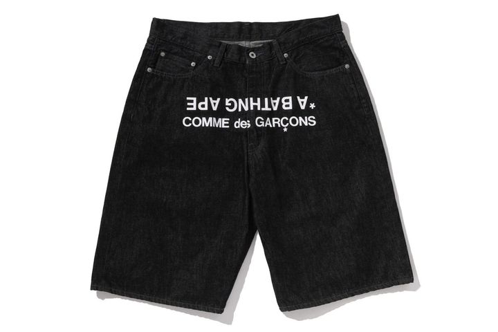 CDG OSAKA X BAPE RELAXED FIT DENIM SHORTS ¥38,500