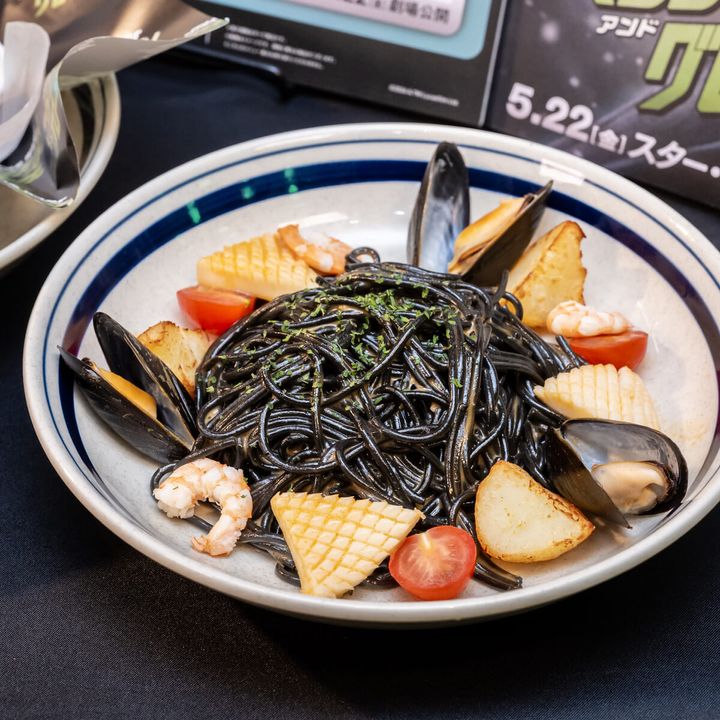ブラック・シーフードビスクパスタ