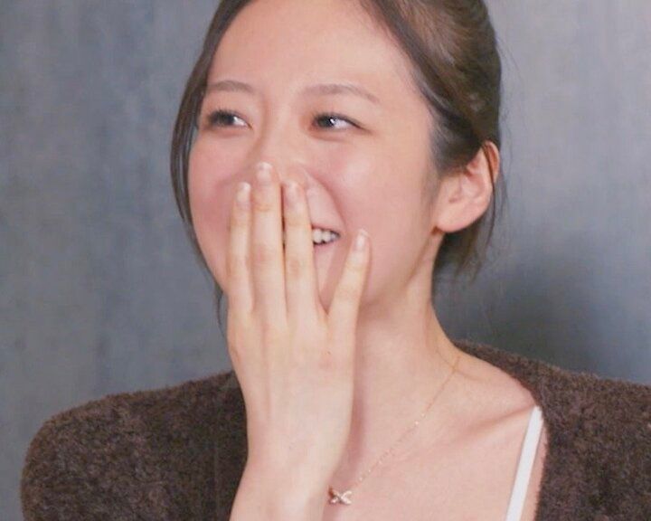 ミス東大美女、色気漂う可愛すぎる部屋着姿で登場！