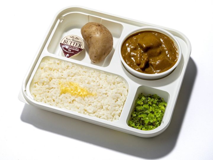 1位：オーベルジーヌ「ミートミックスカレー Bタイプ」（税込 1696円） width=