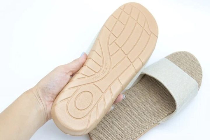 ダイソーの外でも履けるスリッパ ジュート入・無地の靴底