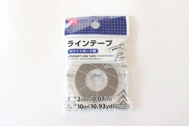 ダイソーのラインテープ ホワイトボード用のパッケージ