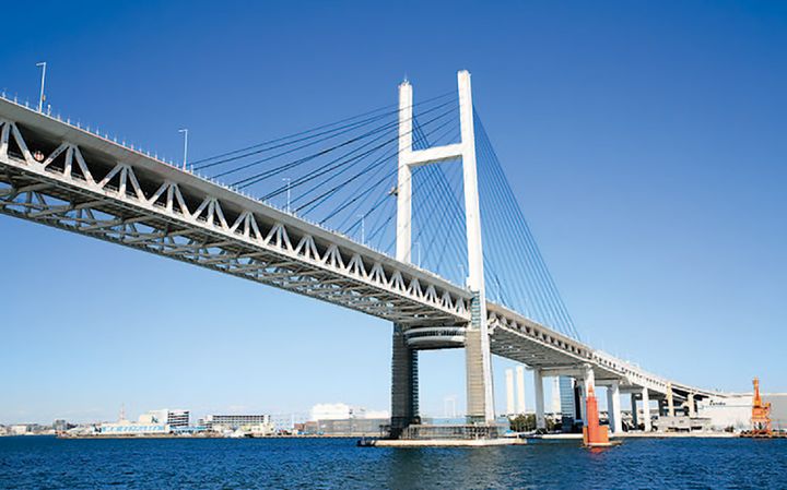 横浜ベイブリッジ