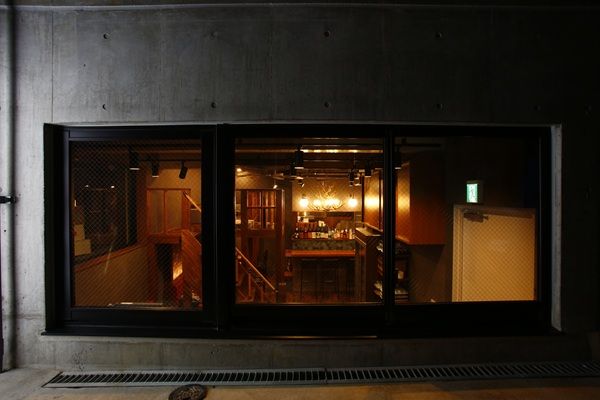 【東京都渋谷区】牡蠣が主役の居酒屋「渋谷牡蠣ベース」OPEN！こだわりの食と酒を楽しむ秘密基地