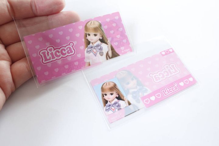 ダイソーのマイナンバーカード用クリアケース リカちゃんのビジュアル