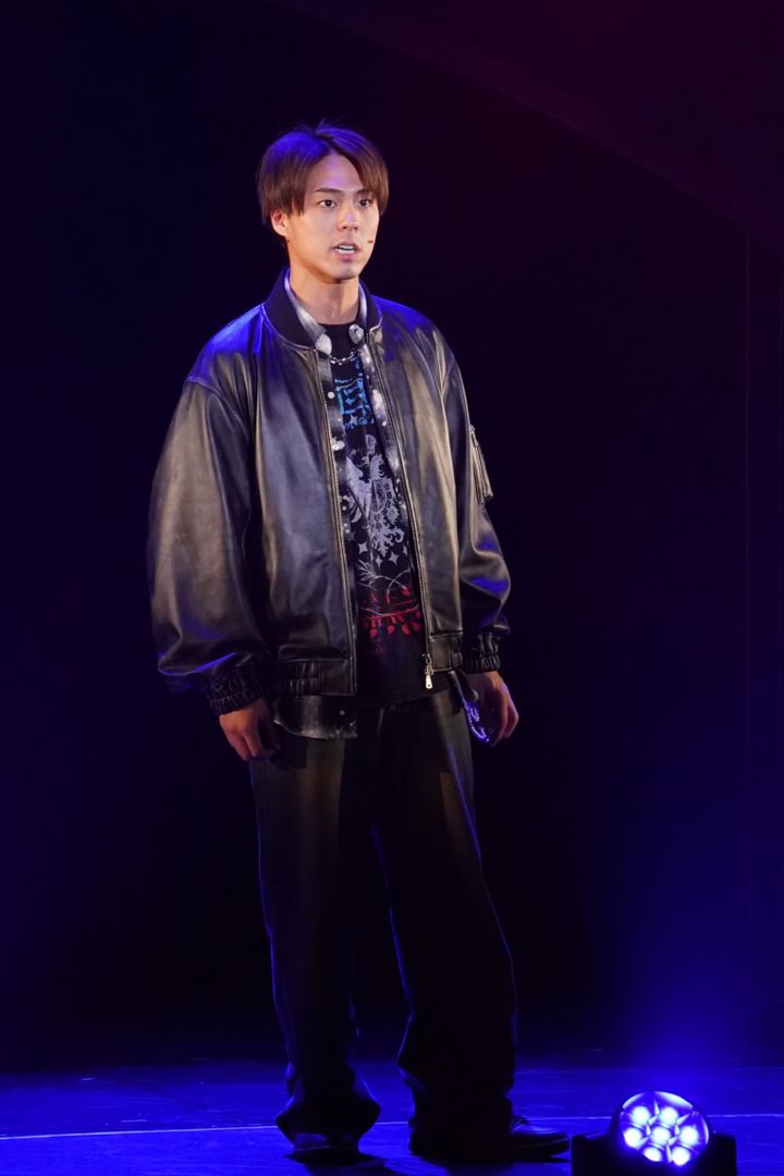 ミュージカル『最強のふたり』アダマ役 小野塚勇人さん
