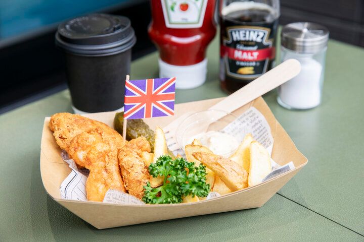 古都・鎌倉から異国の港町へのプチトリップ♪英国の伝説が息づく「ARTHUR CAFE KAMAKURA」