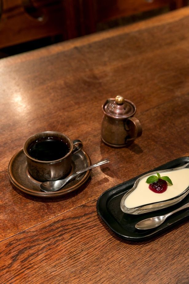 茨木のり子がこよなく愛した『COFFEE HALL くぐつ草』のコーヒー
