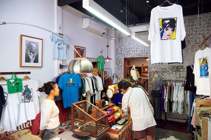 バンコク〈ドリック・オーダース〉店内